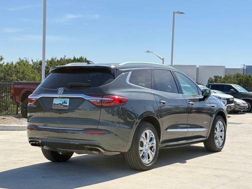 2020 Buick Enclave Avenir