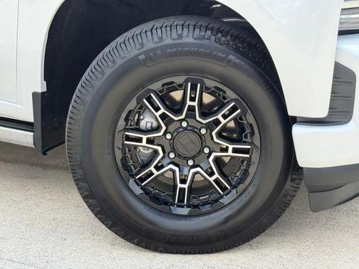 Pearl 2022 Chevrolet Silverado 1500 Limited High Country
