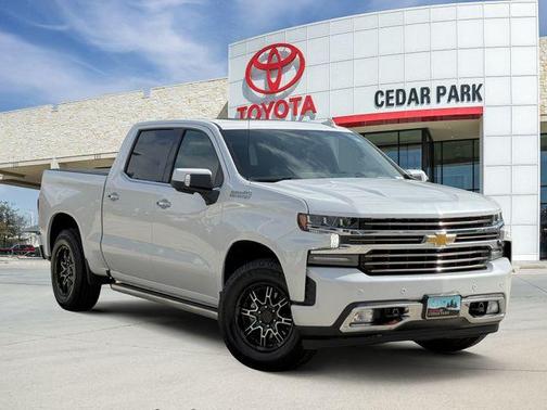 Pearl 2022 Chevrolet Silverado 1500 Limited High Country