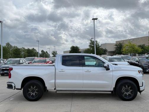 Pearl 2022 Chevrolet Silverado 1500 Limited High Country