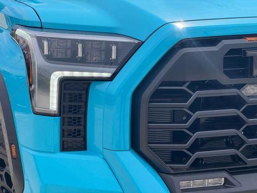 Wave 2026 Toyota Tundra Hybrid TRD Pro