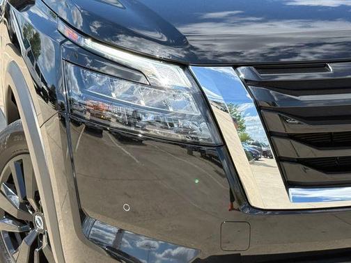 Black 2025 Nissan Pathfinder SL