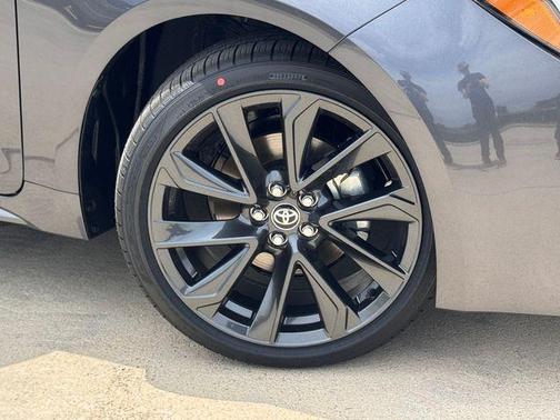 Magnetic Gray 2026 Toyota Corolla Hatchback XSE