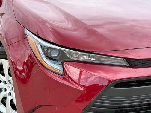 Pearl 2026 Toyota Corolla LE