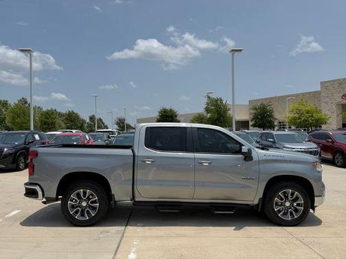 Sterling Gray Metallic 2023 Chevrolet Silverado 1500 LT