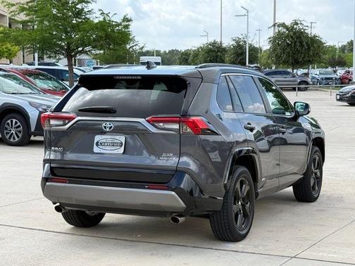 Magnetic Gray Metallic 2019 Toyota RAV4 Hybrid XSE