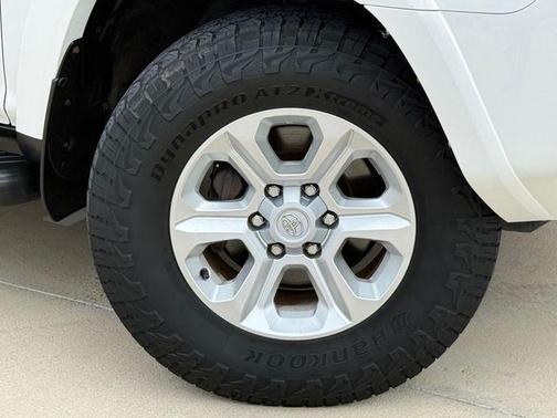 Super White 2014 Toyota 4Runner SR5 Premium