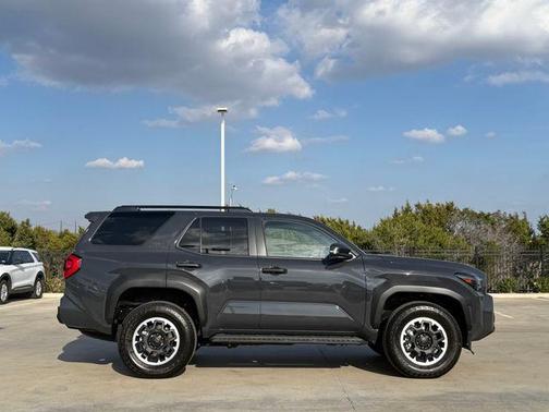 2025 Toyota 4Runner Sport