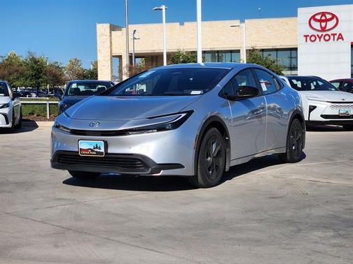 2026 Toyota Prius LE