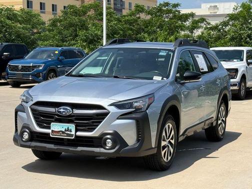 Ice Silver Metallic 2025 Subaru Outback Premium