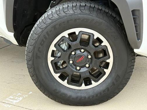 Ice 2025 Toyota Tacoma TRD Off Road