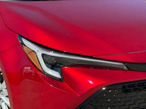 2023 Toyota Corolla Hatchback SE