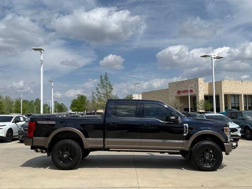 Antimatter Blue Metallic 2022 Ford F-350 King Ranch