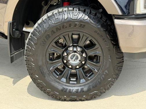 Antimatter Blue Metallic 2022 Ford F-350 King Ranch