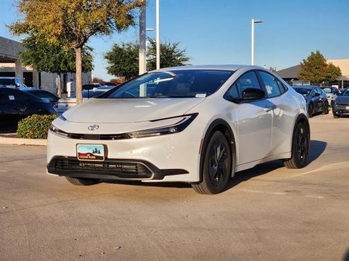 2026 Toyota Prius LE