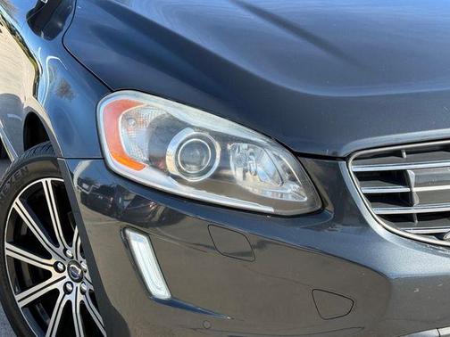 2015 Volvo XC60 T5 Platinum