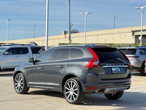 2015 Volvo XC60 T5 Platinum