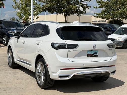 White Frost 2024 Buick Envision Avenir