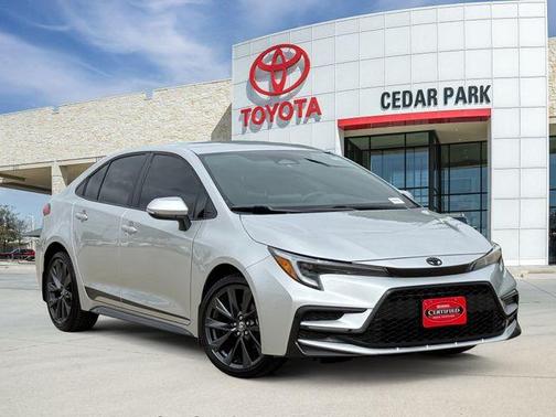 Classic Silver Metallic 2025 Toyota Corolla SE