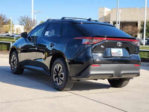 2026 Toyota bZ XLE PLUS