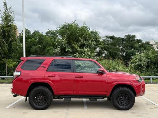 Barcelona Red Metallic 2019 Toyota 4Runner Sport