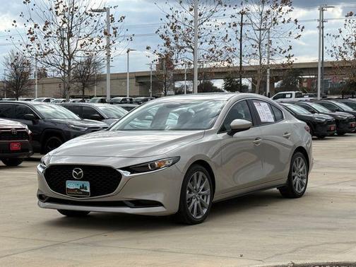 2025 Mazda Mazda3 FWD w/Preferred Package