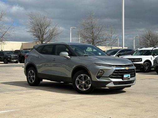 2025 Chevrolet Blazer LT