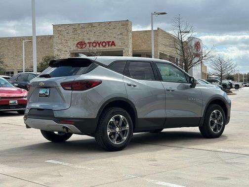 2025 Chevrolet Blazer LT
