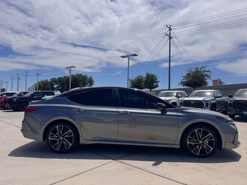 Metal 2026 Toyota Camry XSE