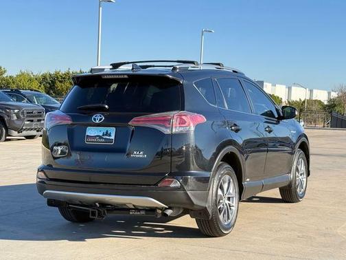 2016 Toyota RAV4 Hybrid XLE