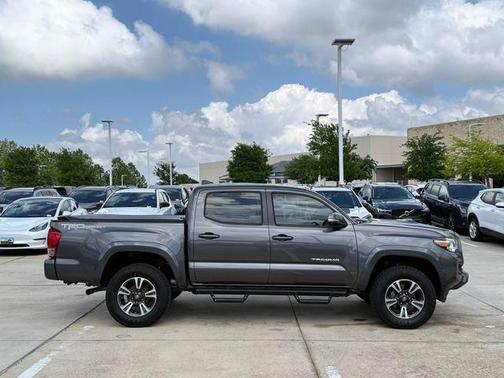 Magnetic Gray Metallic 2017 Toyota Tacoma TRD Sport