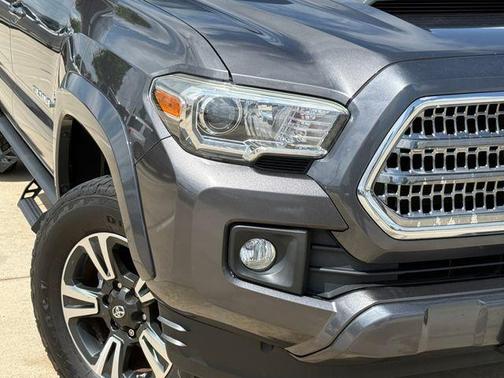 Magnetic Gray Metallic 2017 Toyota Tacoma TRD Sport