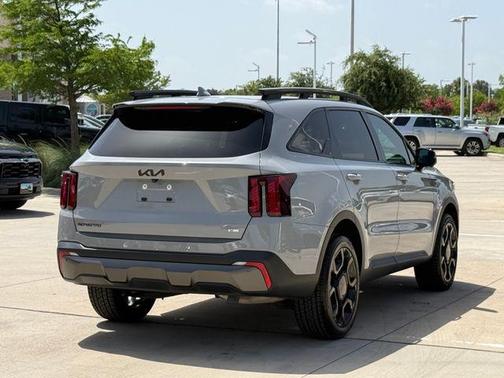 Gray 2025 Kia Sorento SX