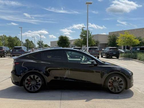 Black 2025 Tesla Model Y Performance