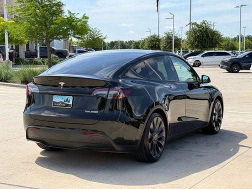 Black 2025 Tesla Model Y Performance