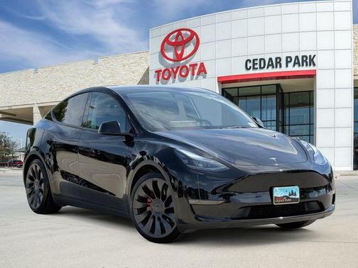 Black 2025 Tesla Model Y Performance