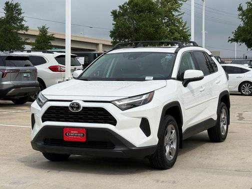Ice 2025 Toyota RAV4 XLE