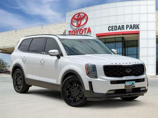 White Pearl 2021 Kia Telluride SX