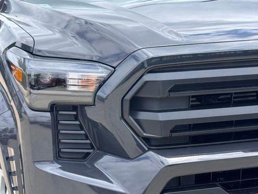 UNDERGROUND 2026 Toyota Tacoma SR5