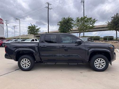 UNDERGROUND 2026 Toyota Tacoma SR5