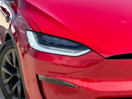 2023 Tesla Model X Standard Range