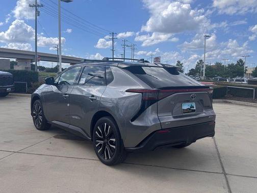 Metal 2026 Toyota bZ LIMITED
