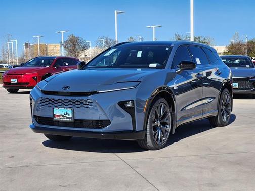 2026 Toyota Crown Signia LIMITED