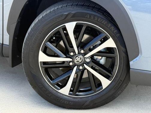 CELESTITE 2025 Toyota Corolla Cross Hybrid XSE