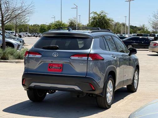 CELESTITE 2022 Toyota Corolla Cross LE