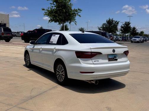 Pure White 2021 Volkswagen Jetta 1.4T S