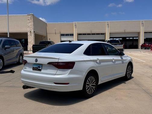 Pure White 2021 Volkswagen Jetta 1.4T S