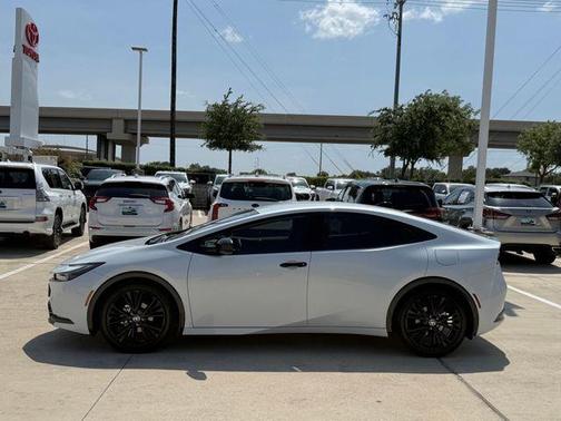 Wind Chill Pearl 2026 Toyota Prius Nightshade