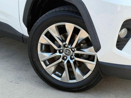 Super White 2019 Toyota RAV4 XLE Premium