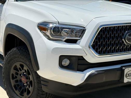 Super White 2018 Toyota Tacoma TRD Off Road